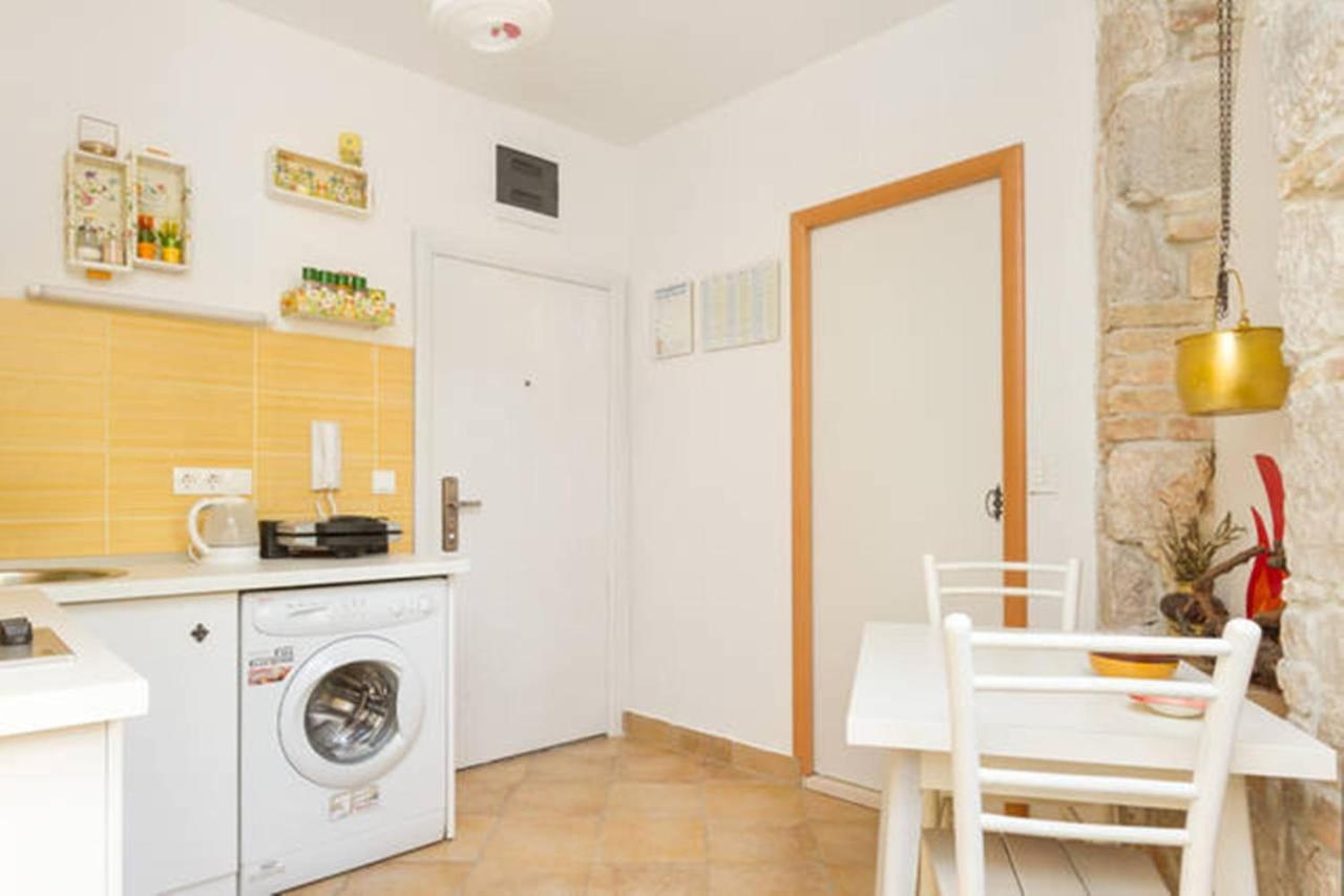 Studio Apartment Sretna Split Exteriér fotografie